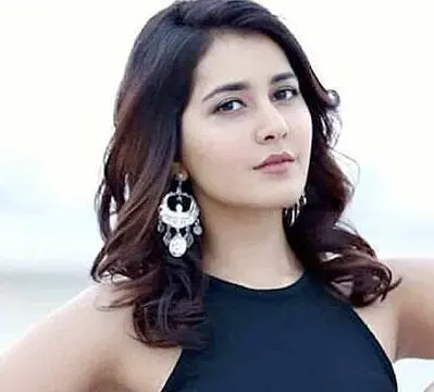Main Cast Of 120 Bahadur - Raashii Khanna