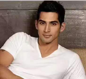 Vivan Bhathena