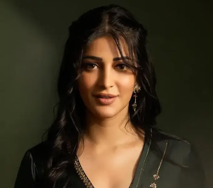 Cast Of Coolie - Shruti Haasan
