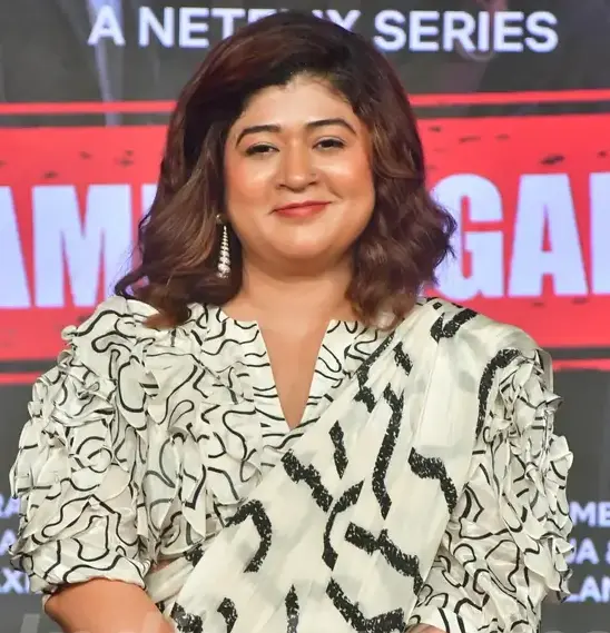 Nidhi Bisht - Cast Of Maamla Legal Hai